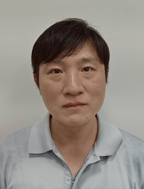 投遞工作負責盡職，工作準確、迅速，態度溫和，深獲好評。