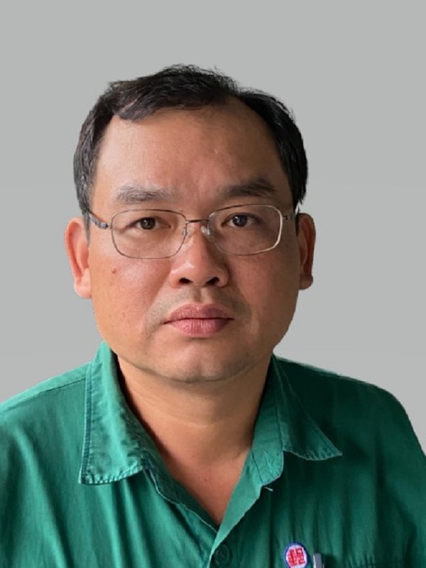 擔任外勤投遞業務時，如遇網購快捷、包裹旺季或同仁臨時休假，皆能配合排班調度，工作態度認真負責，與民眾互動良好。