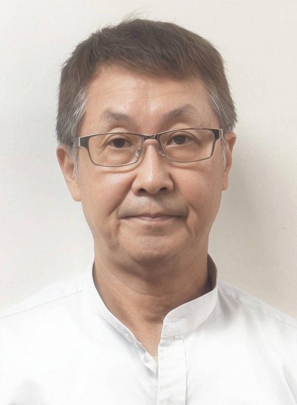 身為稽查盡忠職守，長年協助小琉球郵件船運運輸作業不遺餘力。